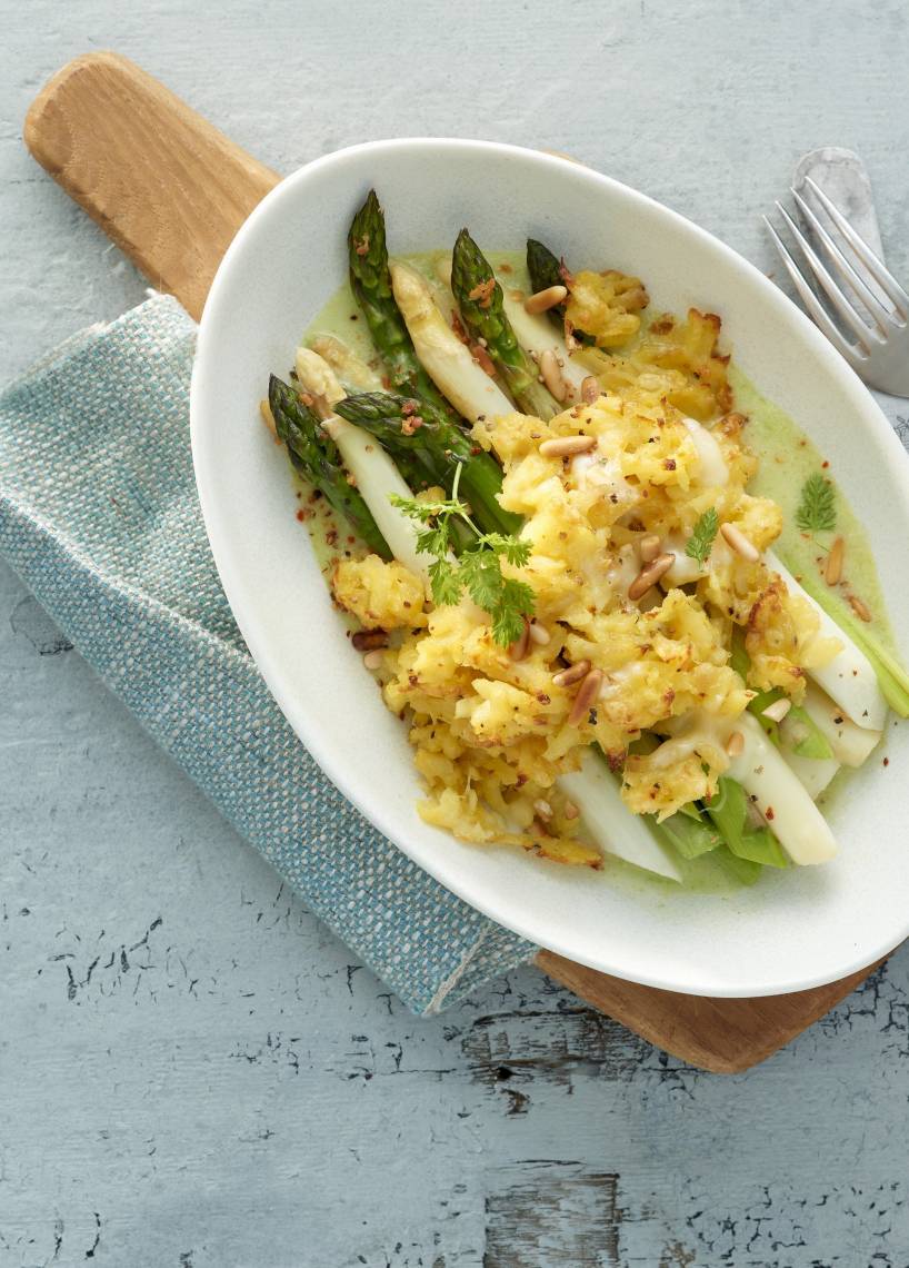 Spargel mit Kartoffelkruste
