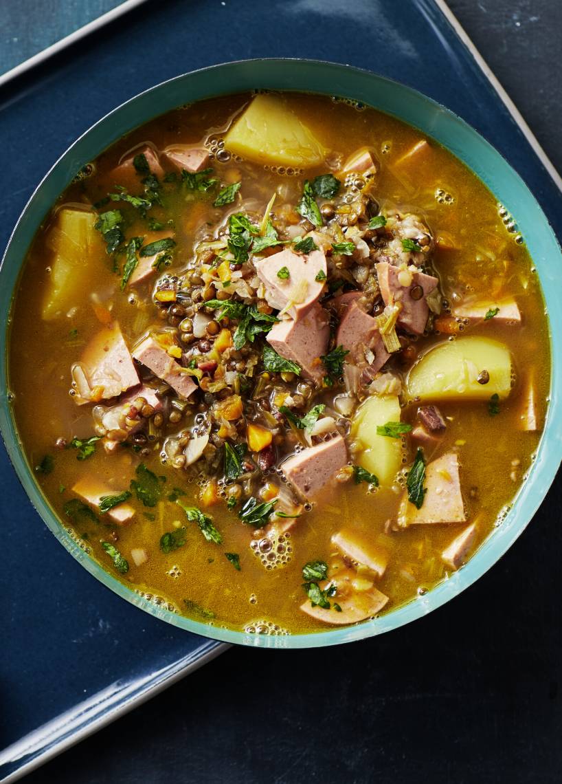 Linseneintopf mit Fleischwurst