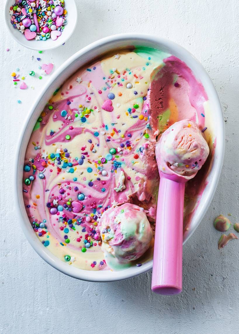 Rainbow-Eiscreme