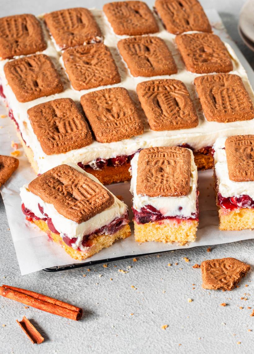 Spekulatius-Kirsch-Schnitten