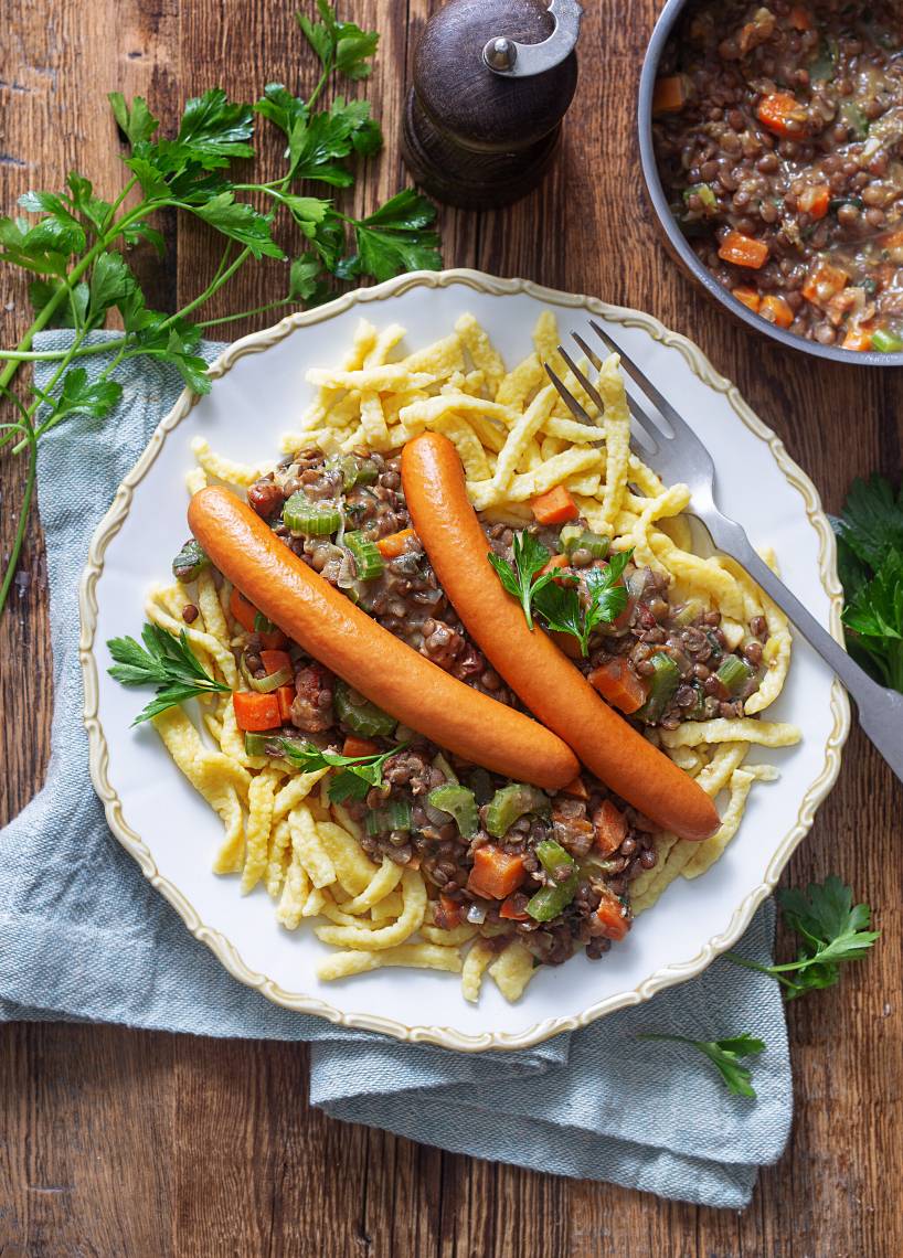 Spätzle mit Linsen und Wiener Würstchen | ZauberMix