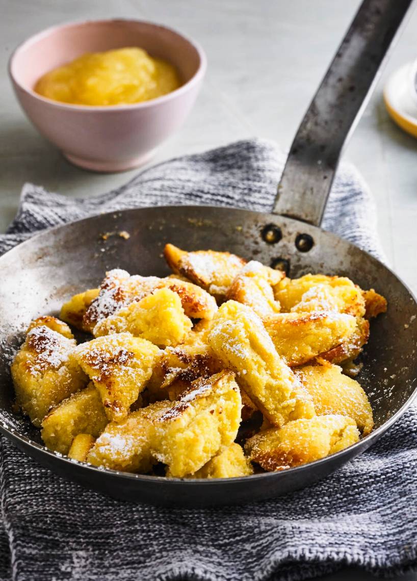 Kaiserschmarren mit Apfelmus