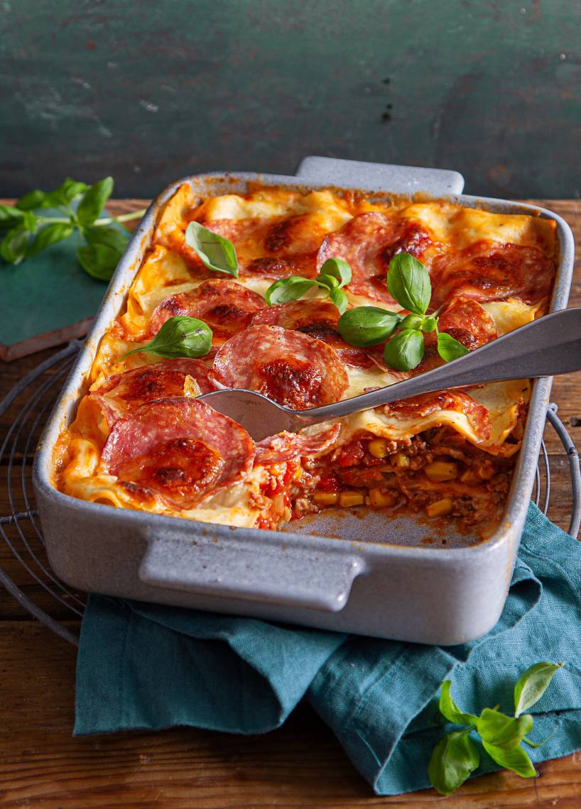 Salami-Pizza-Lasagne