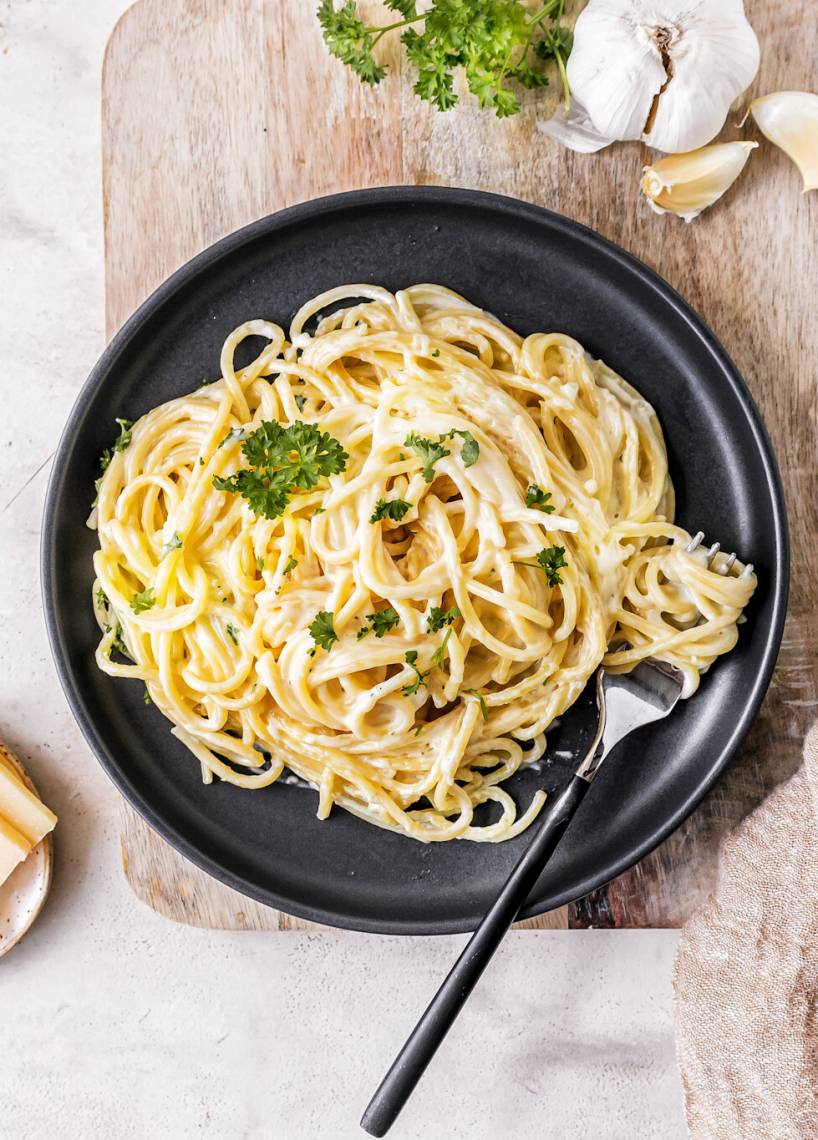 Knoblauch-Parmesan-Pasta