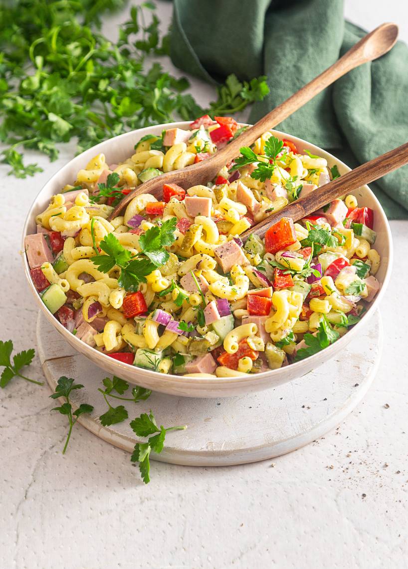 Hörnchen-Nudelsalat über Nacht