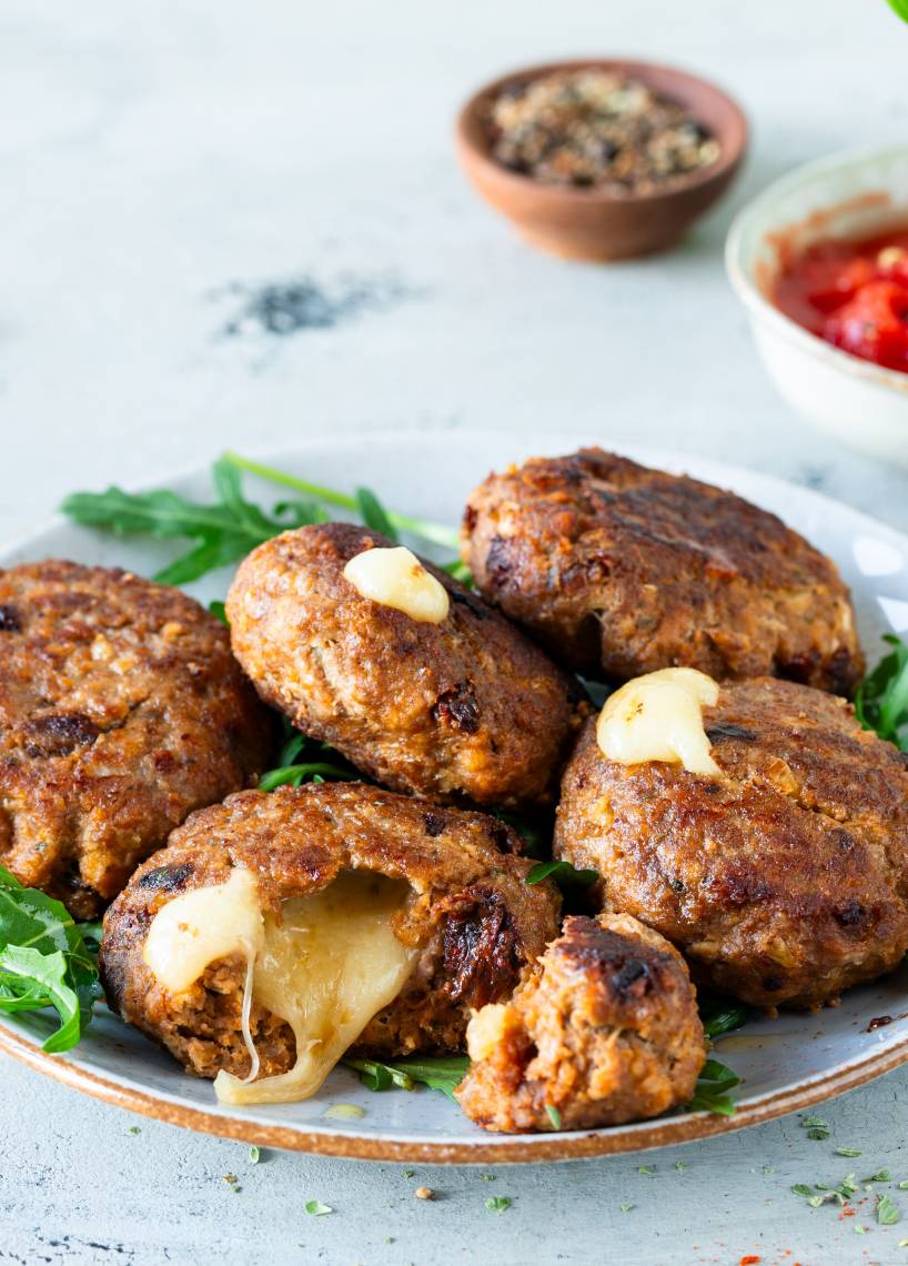 Italienische Frikadellen mit Mozzarella