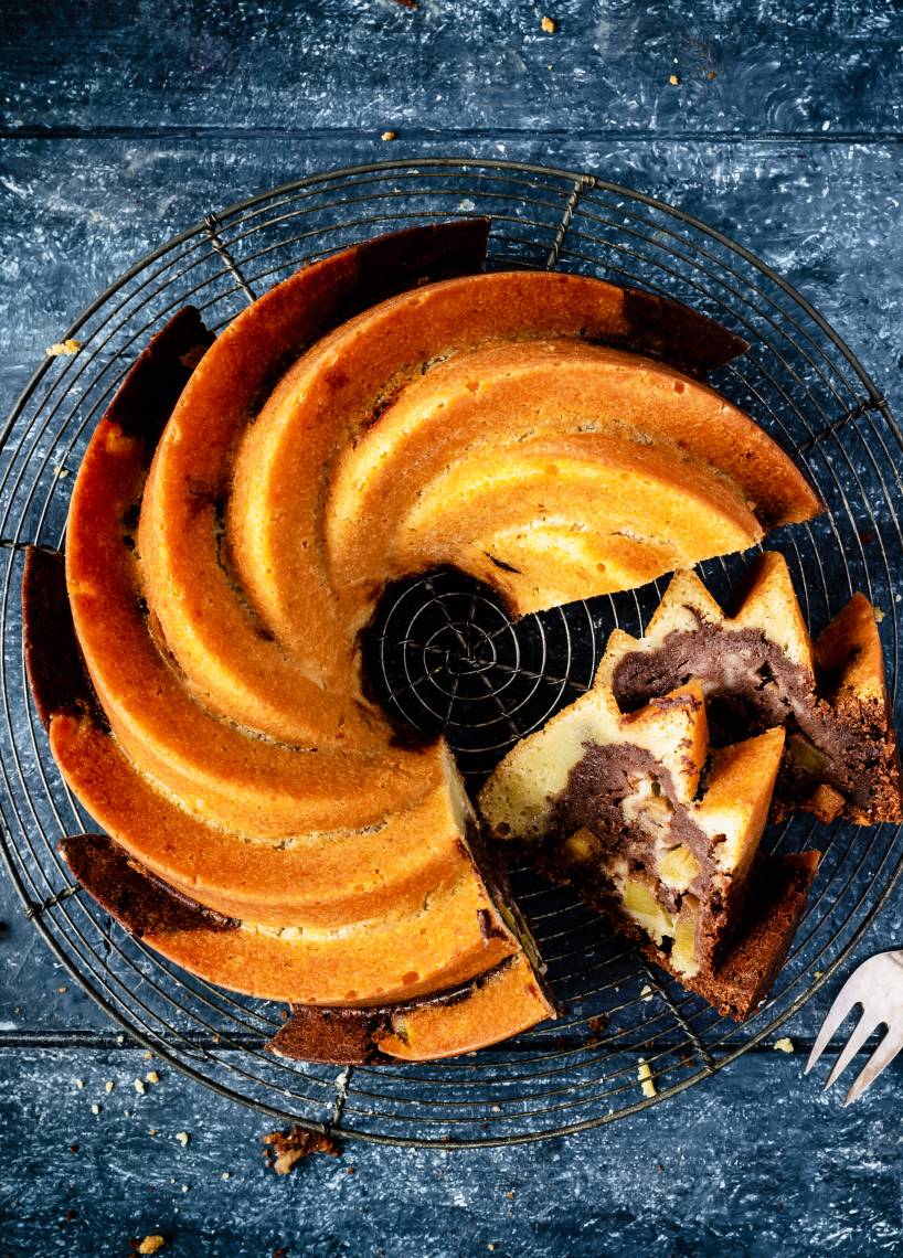 Marmorkuchen mit Apfel