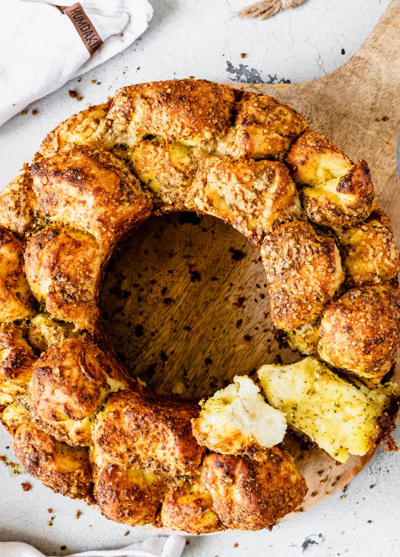Pesto-Monkey-Bread