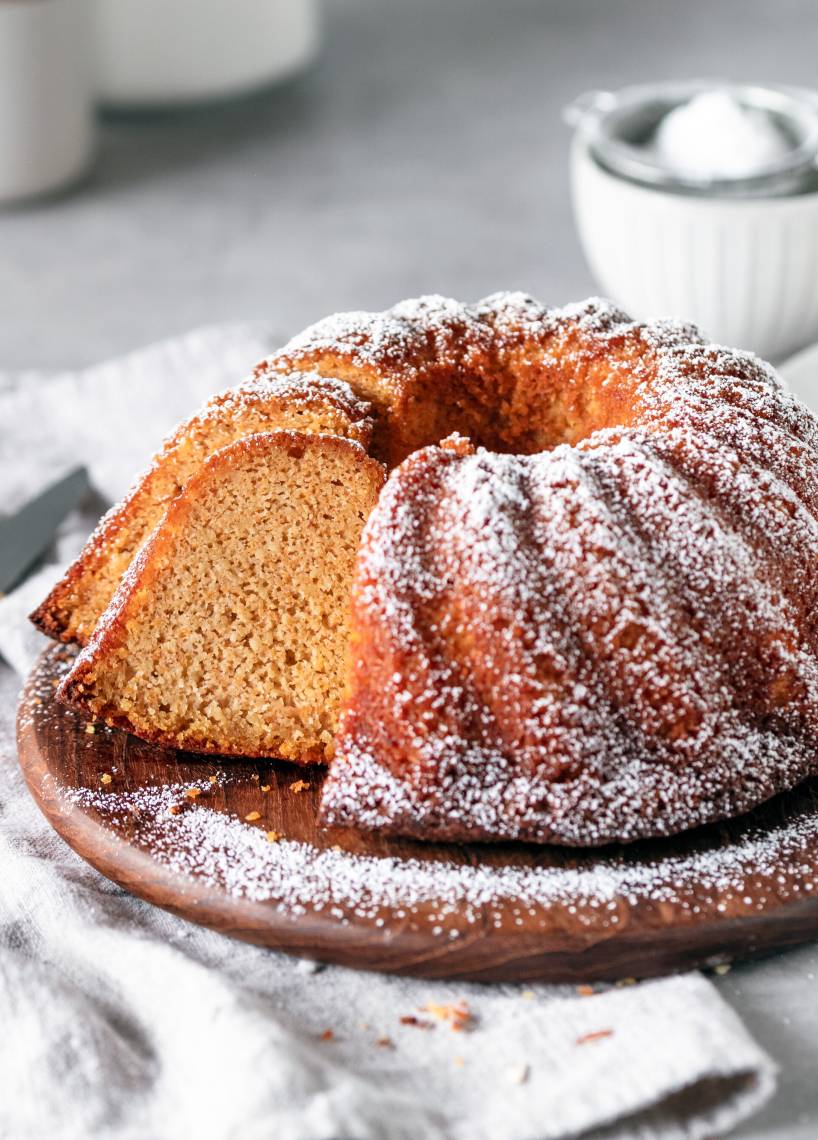 Saftiger Apfel-Möhren-Kuchen ohne Mehl