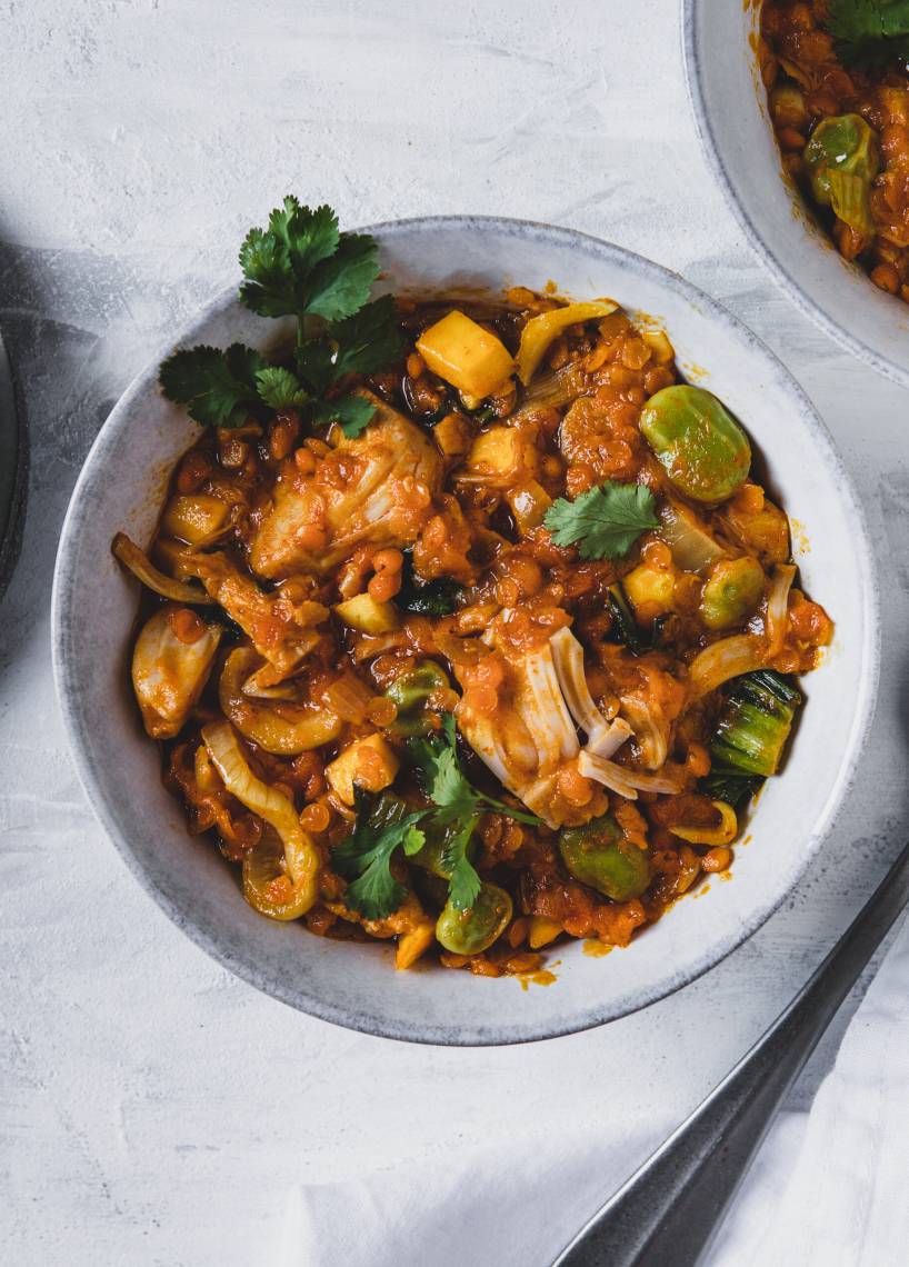 Linsencurry mit Mango und Jackfruit