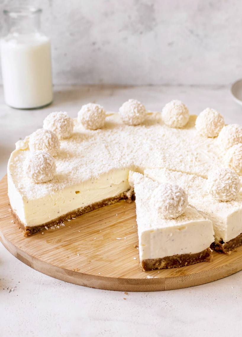 No Bake „Raffaello" Cheesecake