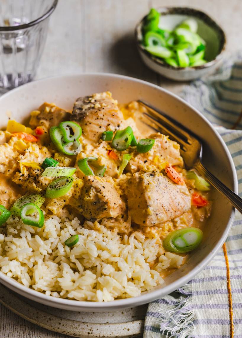 Lachswürfel mit Senf-Schmand-Soße