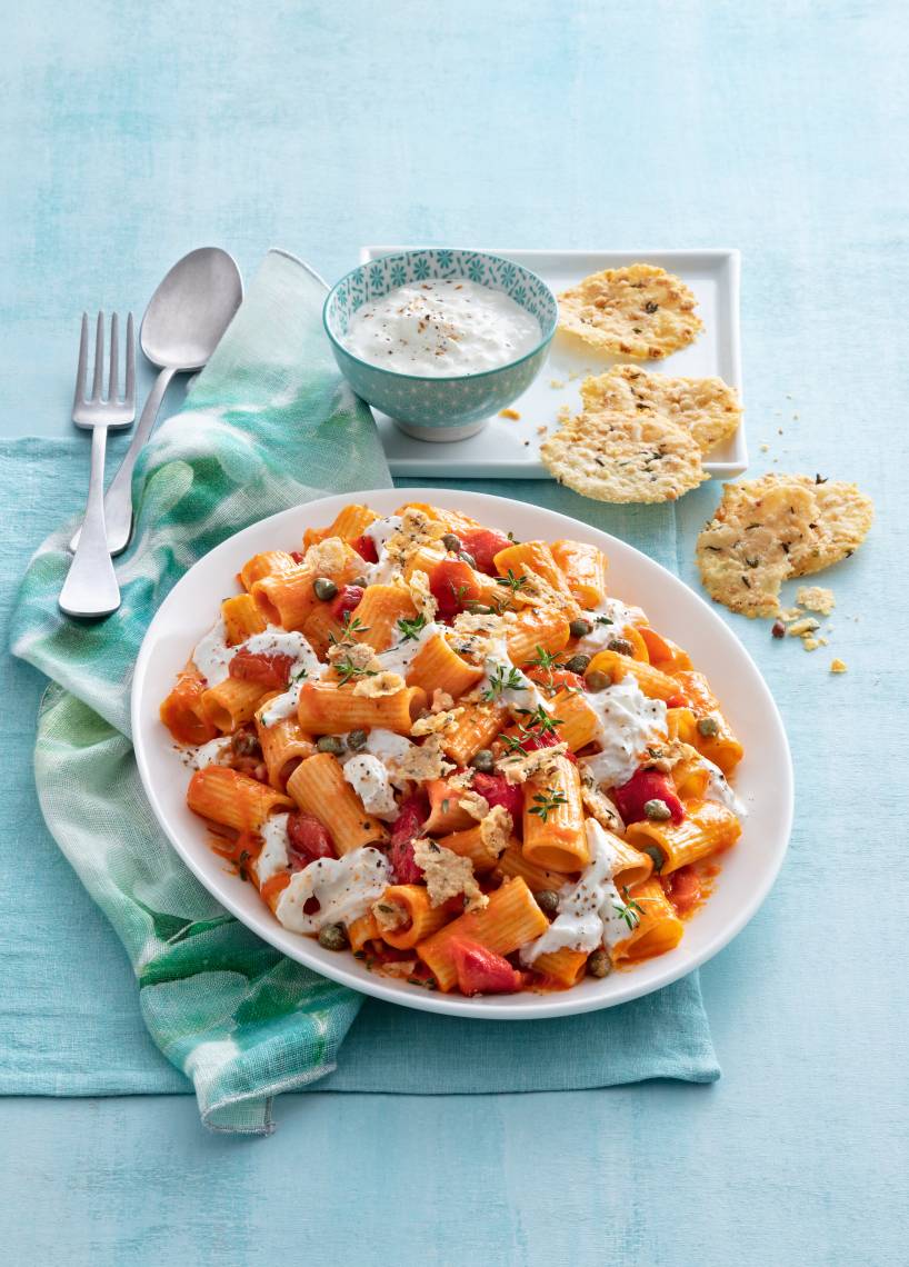 Schnelle Pasta „Paprika-Mozzarella"