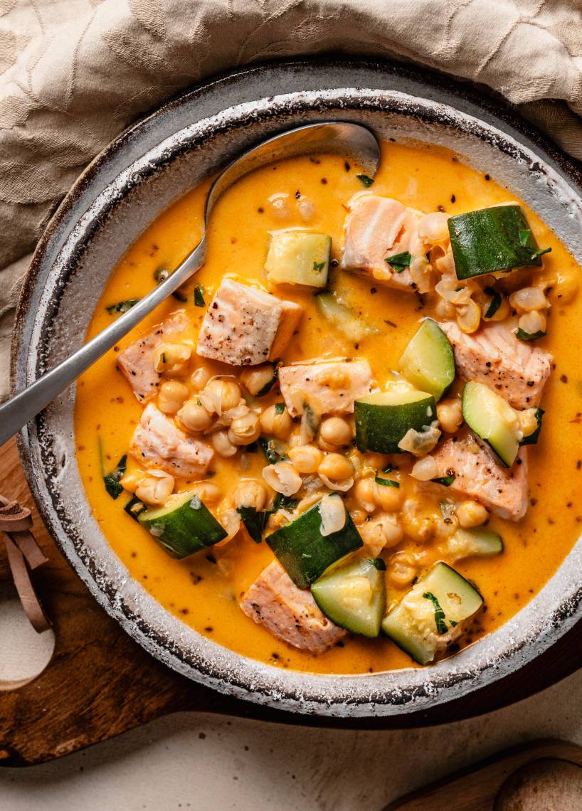 Italienische Lachssuppe