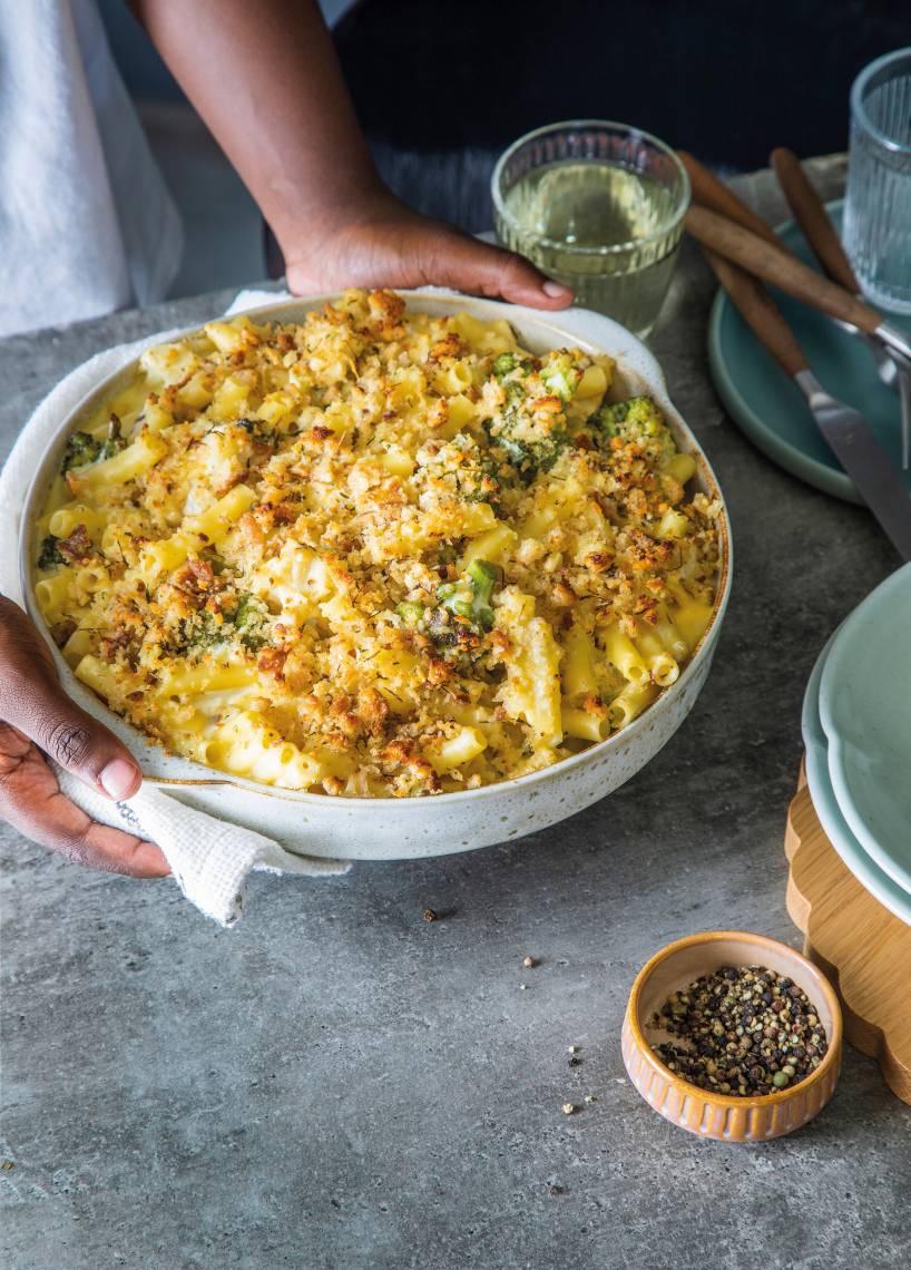 Makkaroni-Auflauf mit Blumenkohl und Brokkoli ohne Vorkochen